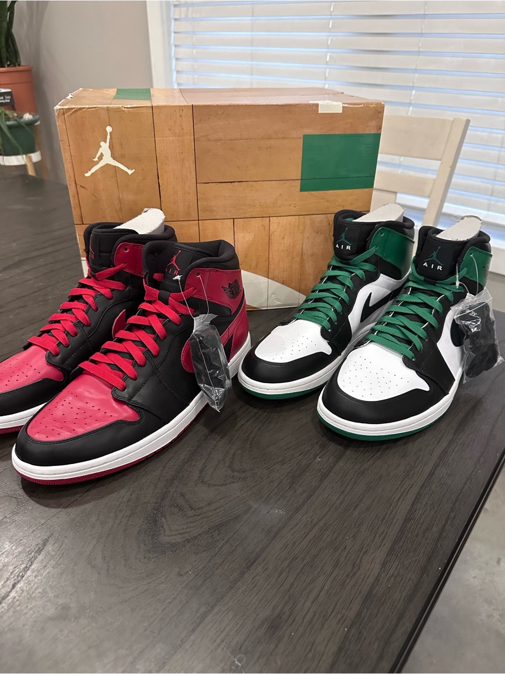 Jordan Air Jordan 1 Retro High DMP Bulls Celtics Pack 2009 371381-991 DS